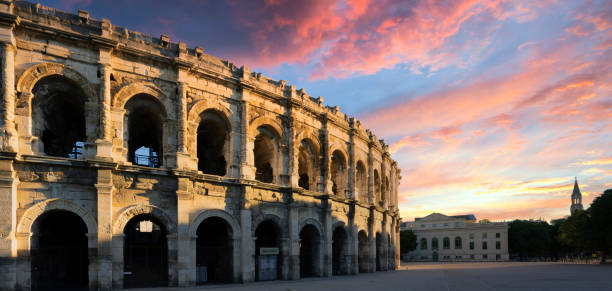Arène de Nîmes, acheter un chariot de courses à Nîmes