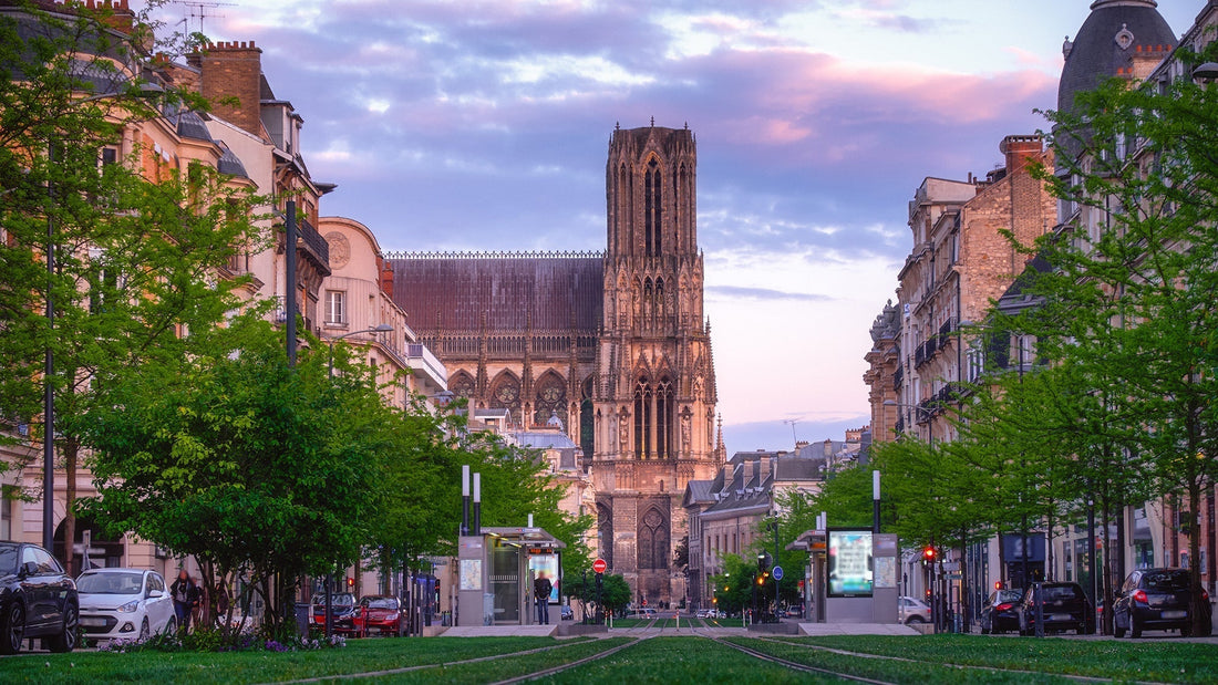 Cathédrale de Reims, acheter un chariot de courses à Reims